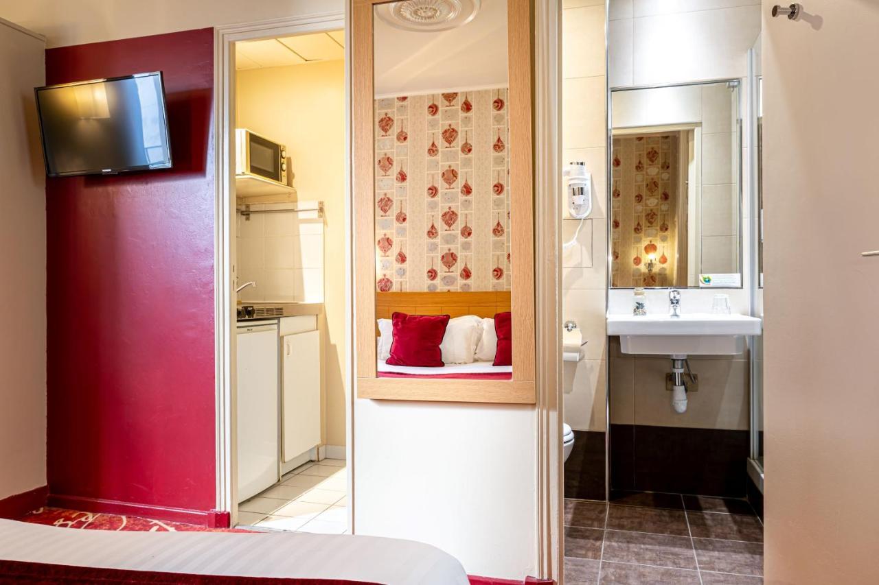 Hotel Romance Malesherbes By Patrick Hayat Párizs Kültér fotó