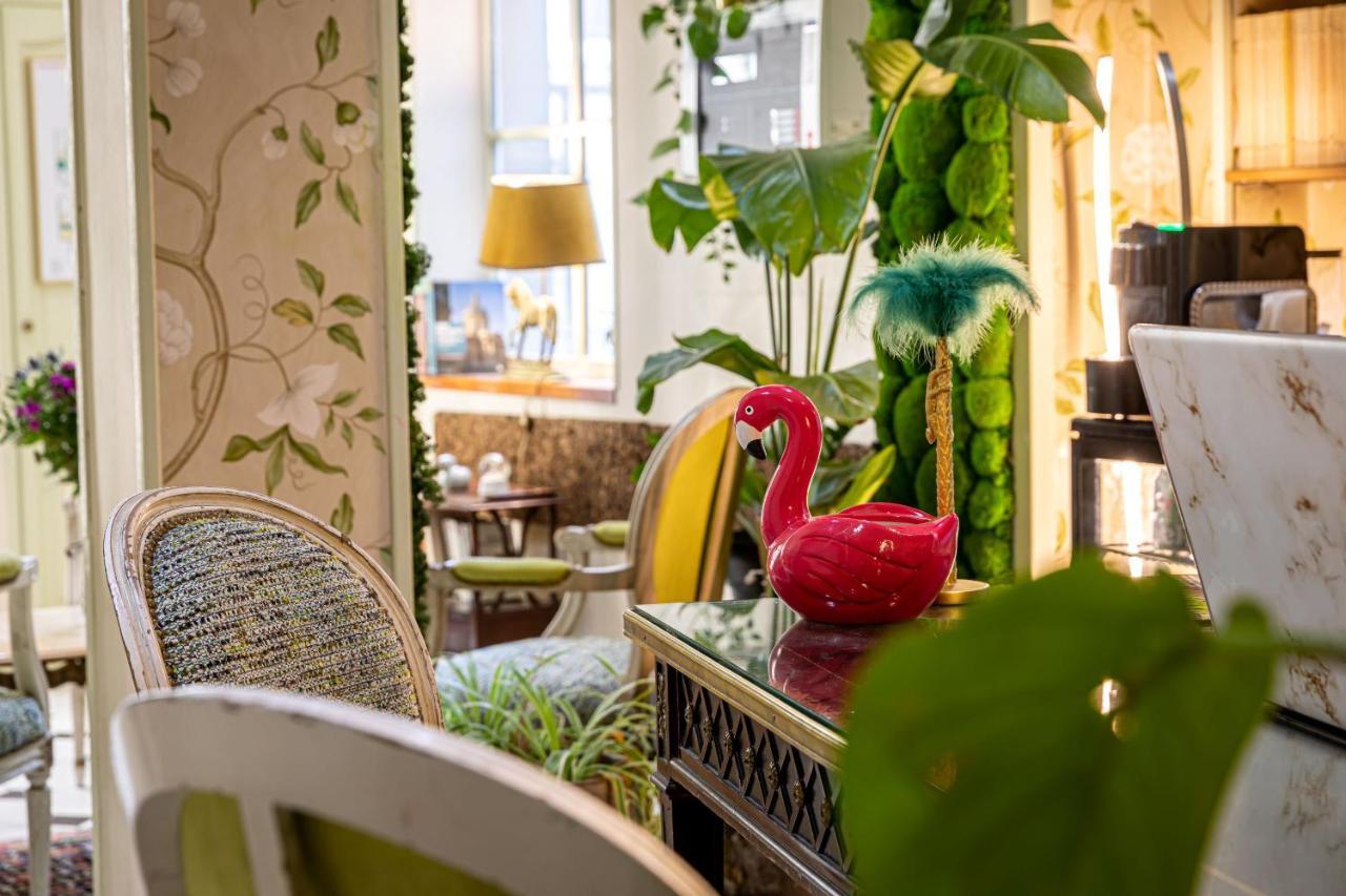 Hotel Romance Malesherbes By Patrick Hayat Párizs Kültér fotó